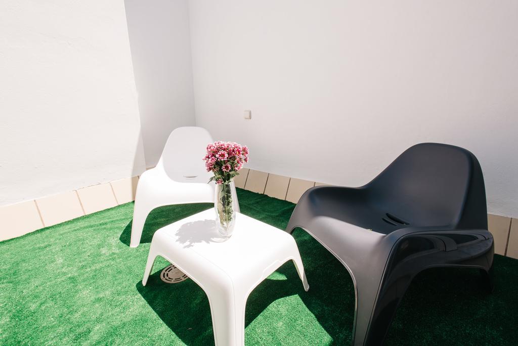 Apartment Hostly Acetres 2a-penthouse In Center-fibre-parking Opt