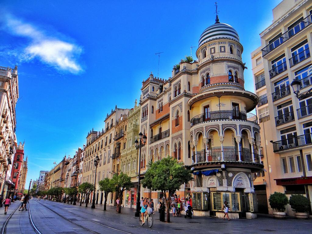 Apartment Hostly Acetres 2a-penthouse In Center-fibre-parking Opt Seville